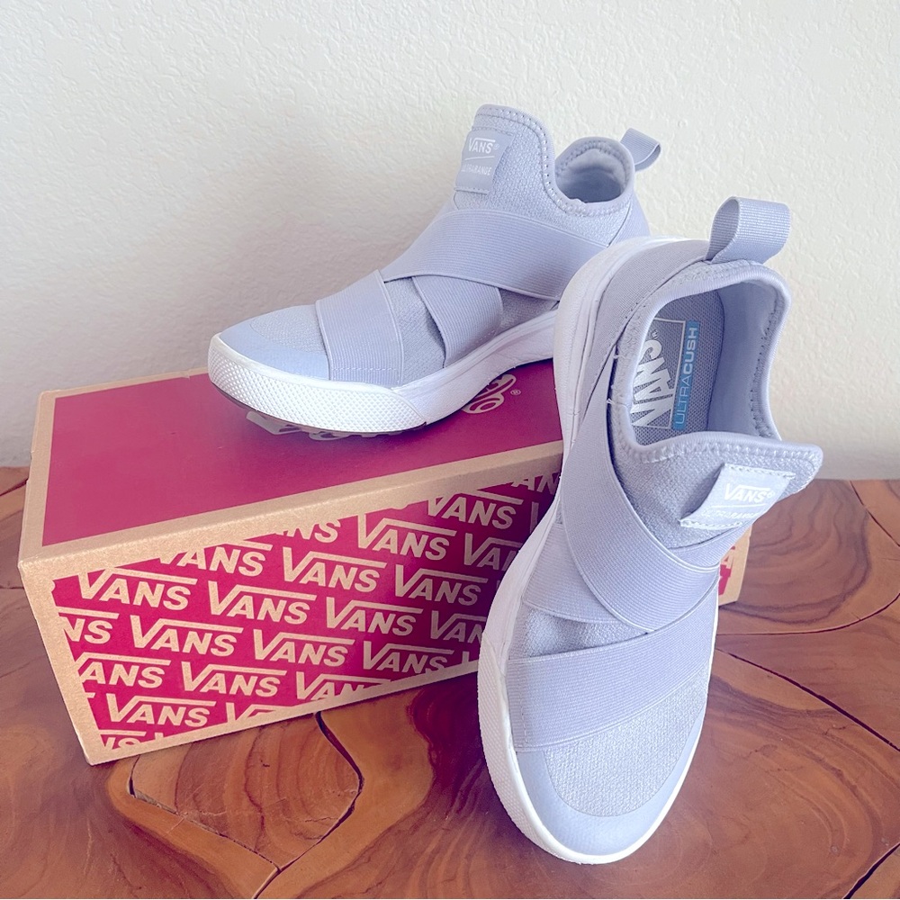 VANS Ultrarange Gore Sneakers - W 7.5 / M 6.0